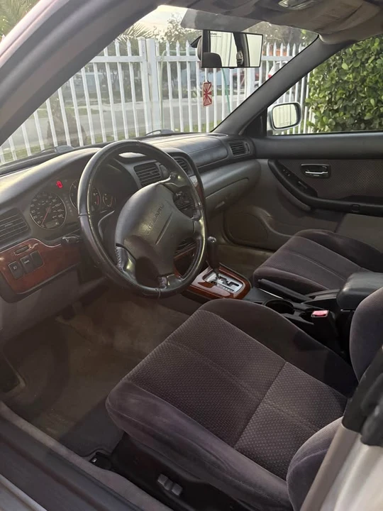2004 Subaru Legacy 3rd Gen - Image 7 of 10