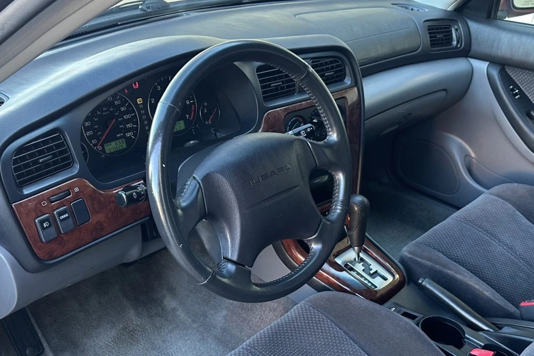 2004 Subaru Legacy 3rd Gen - Image 5 of 7