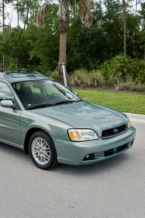 2004 Subaru - Image 12 of 31