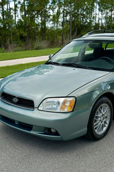 2004 Subaru - Image 22 of 31