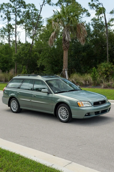 2004 Subaru - Image 7 of 31
