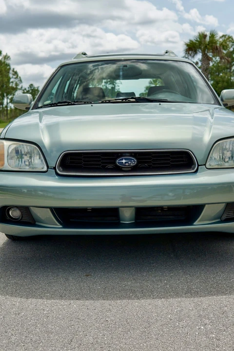2004 Subaru - Image 17 of 31