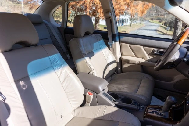 2004 Subaru Outback 2nd Gen - Image 4 of 7