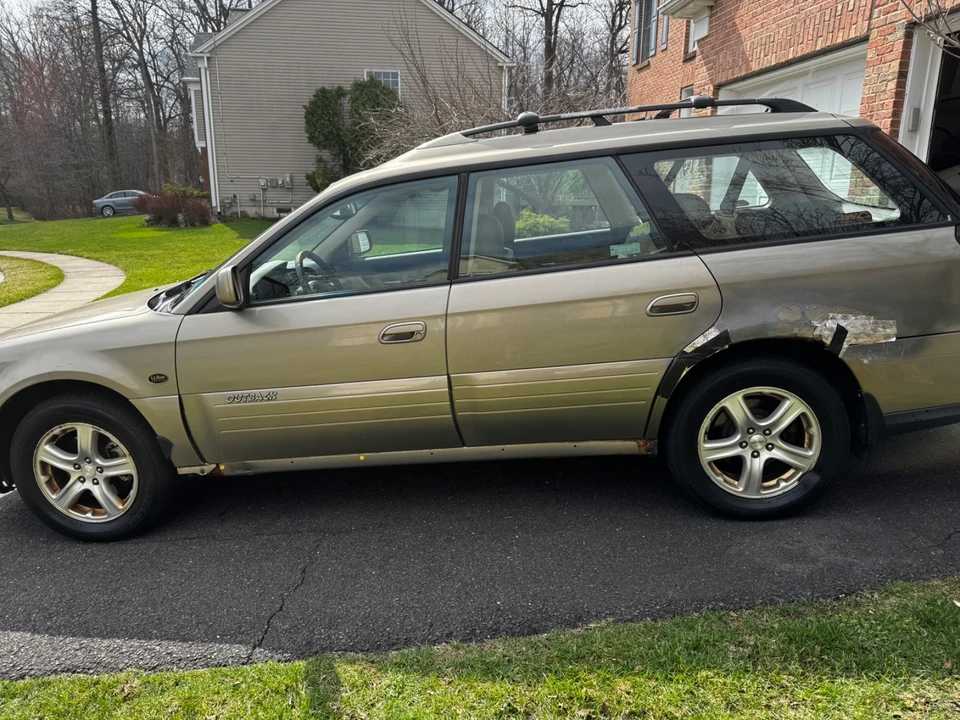 2004 Subaru Outback 2nd Gen - Image 4 of 10