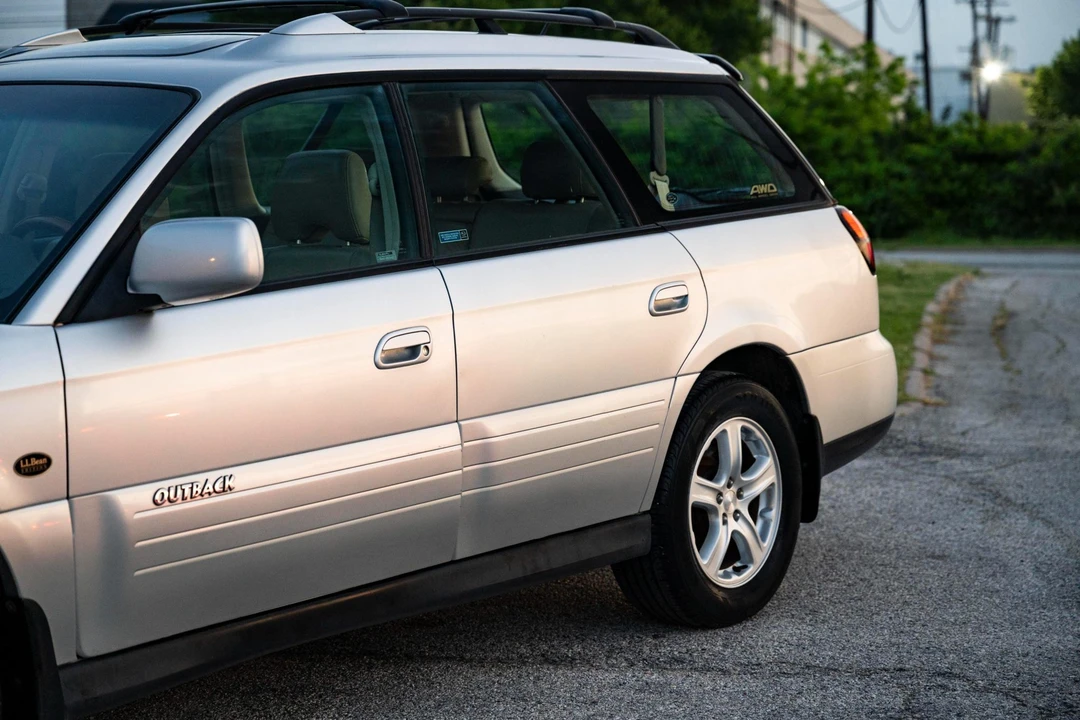 2004 Subaru Outback 2nd Gen - Image 30 of 31