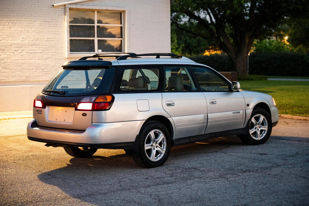 2004 Subaru Outback 2nd Gen - Image 11 of 31
