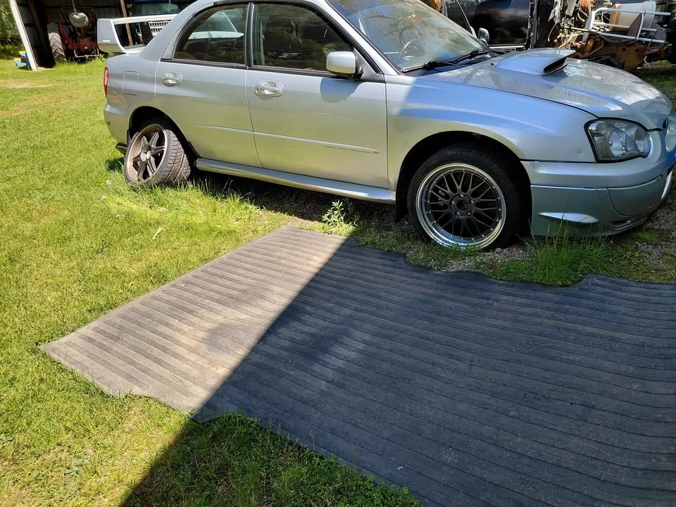 2004 Subaru Impreza WRX STi 2nd Gen - Image 4 of 14