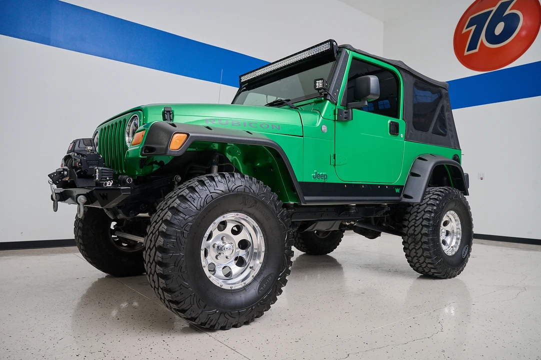 2004 Jeep TJ Wrangler - Image 2 of 31