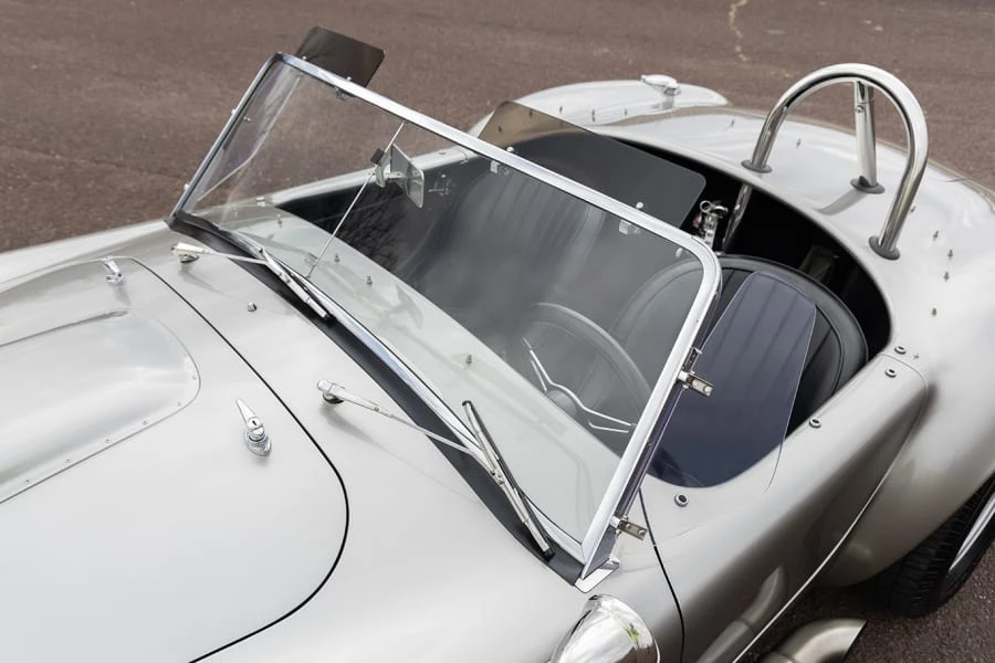 2004 Superformance - Image 8 of 31