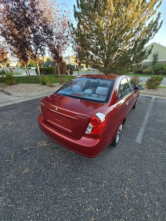 2004 Suzuki - Image 4 of 20