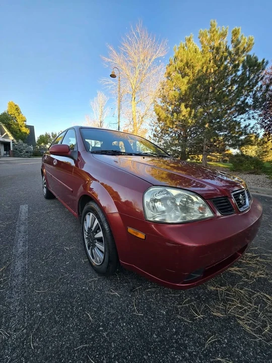 2004 Suzuki - Image 2 of 20