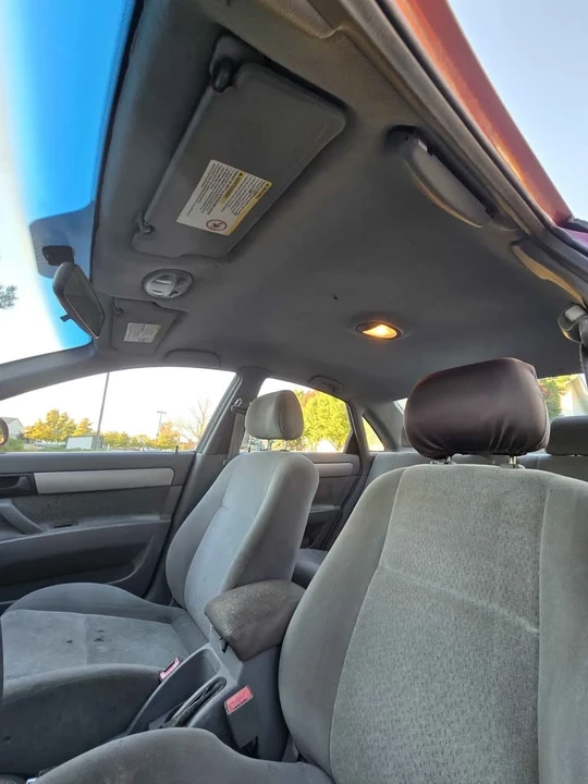 2004 Suzuki - Image 13 of 20