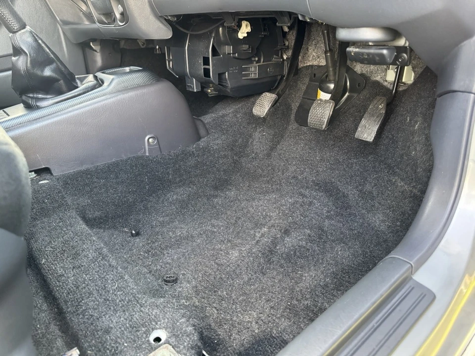 2004 Suzuki - Image 29 of 30