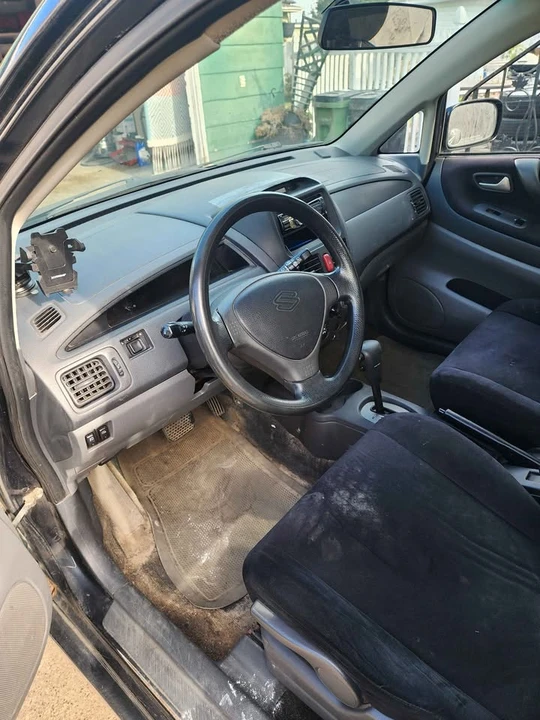2004 Suzuki - Image 13 of 16