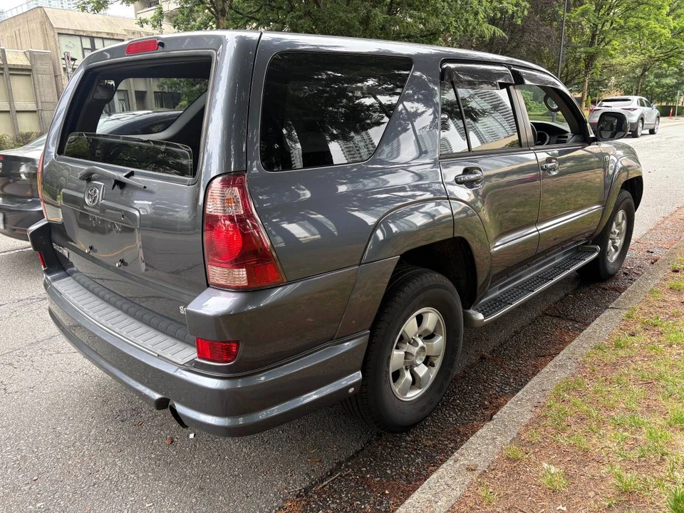 2004 Toyota 4Runner 4th Gen - Image 2 of 17