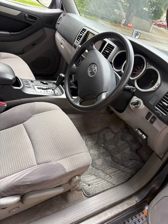 2004 Toyota 4Runner 4th Gen - Image 10 of 17