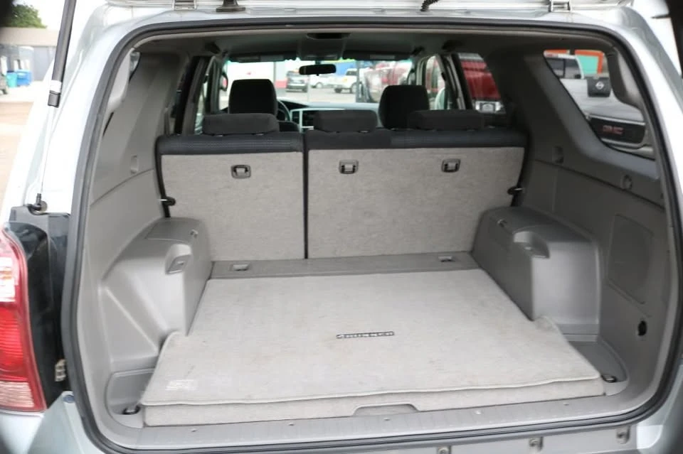 2004 Toyota 4Runner 4th Gen - Image 8 of 12