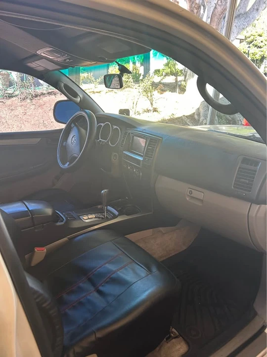 2004 Toyota 4Runner 4th Gen - Image 6 of 10