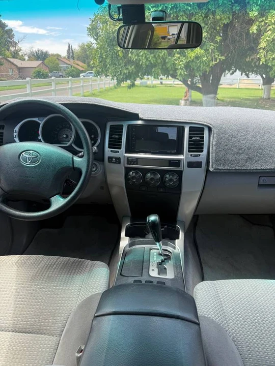 2004 Toyota 4Runner 4th Gen - Image 9 of 16