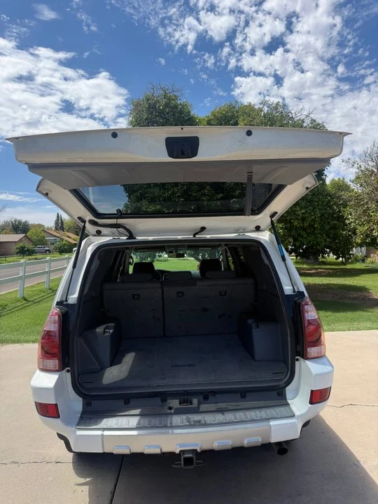 2004 Toyota 4Runner 4th Gen - Image 8 of 16