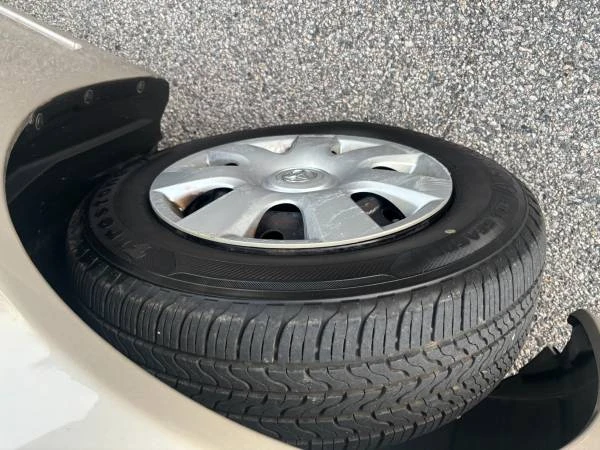 2004 Toyota Camry 5th Gen - Image 11 of 21