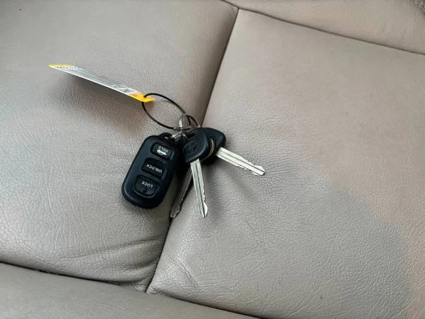 2004 Toyota Camry 5th Gen - Image 17 of 21