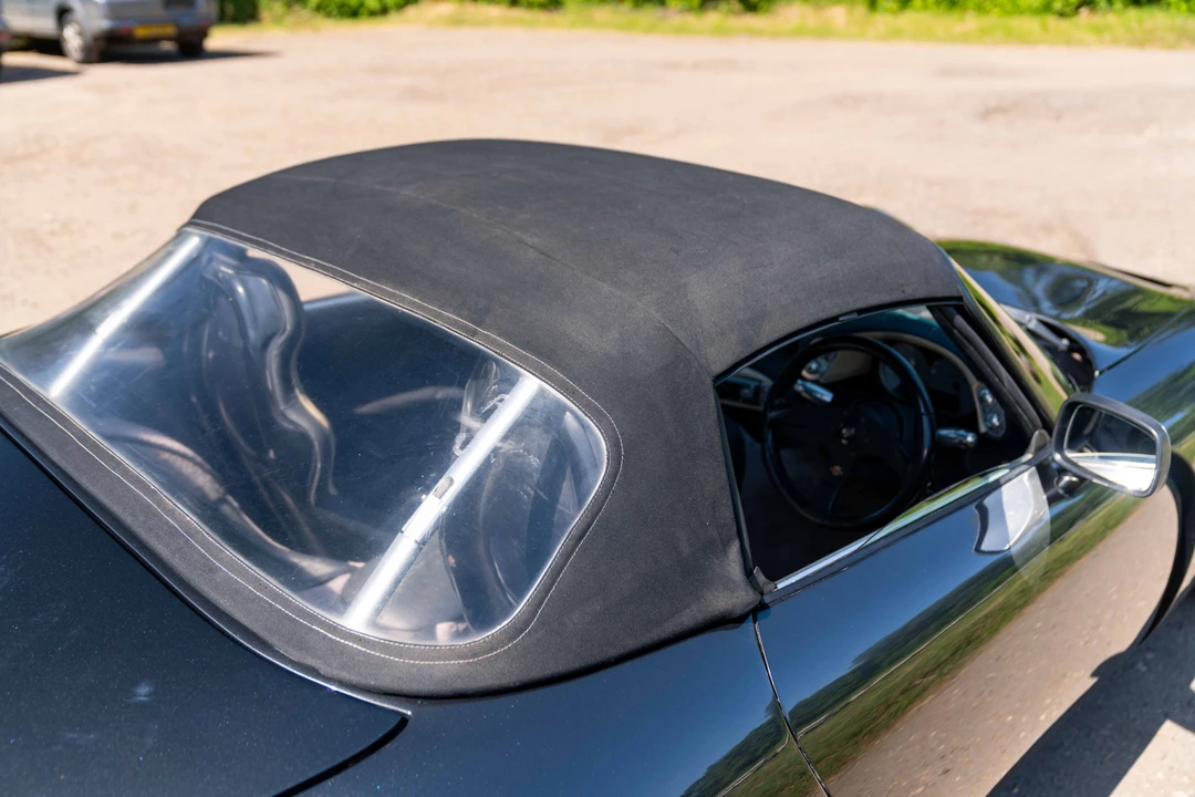 2004 TVR - Image 28 of 31