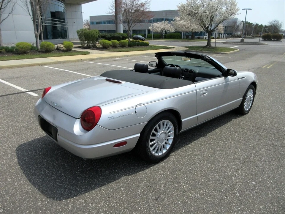 2004 Ford Thunderbird 11th Gen - Image 8 of 21