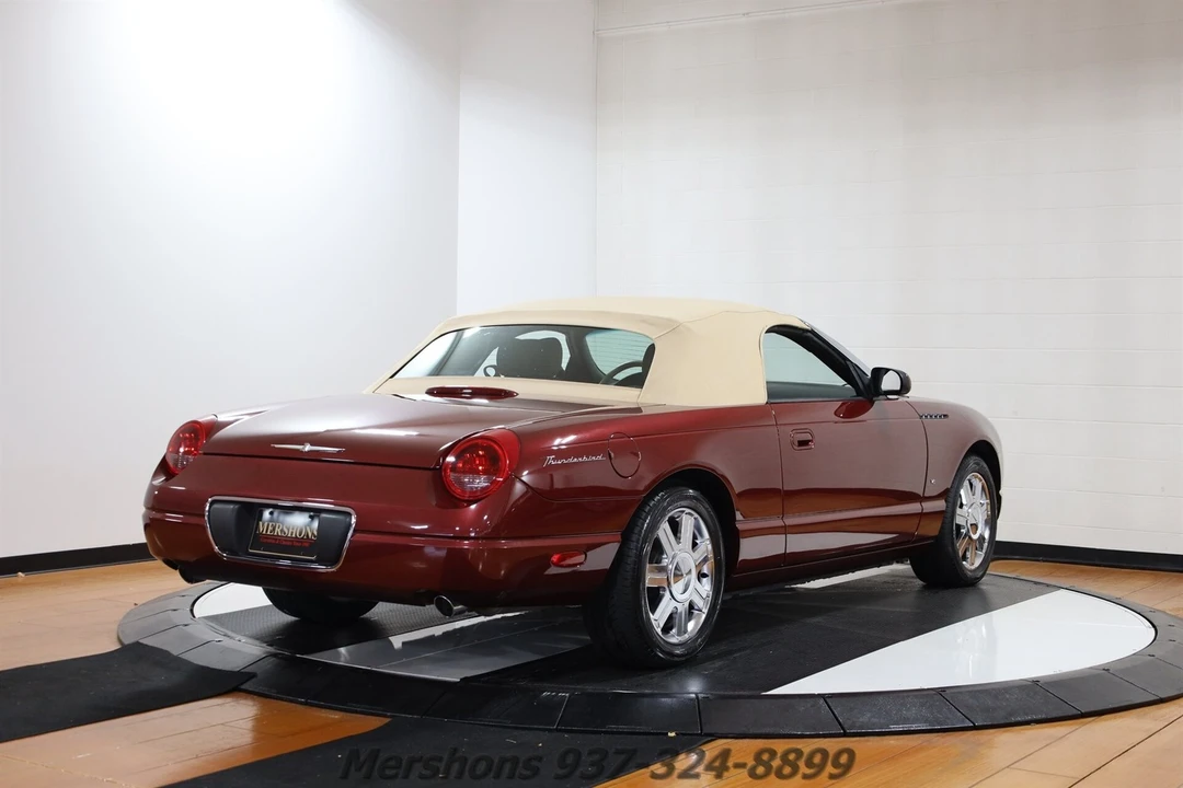 2004 Ford Thunderbird 11th Gen - Image 15 of 21