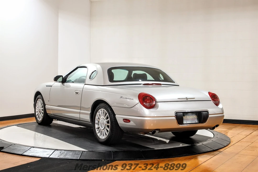 2004 Ford Thunderbird 11th Gen - Image 10 of 21