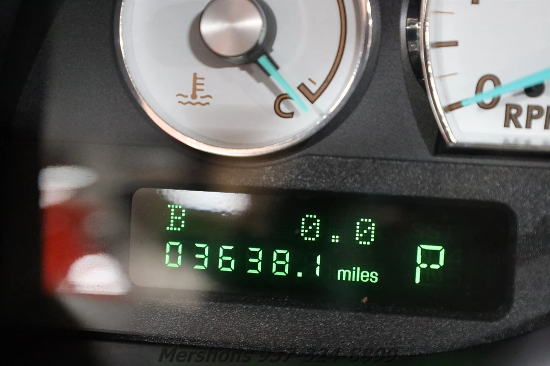 2004 Ford Thunderbird 11th Gen - Image 5 of 21