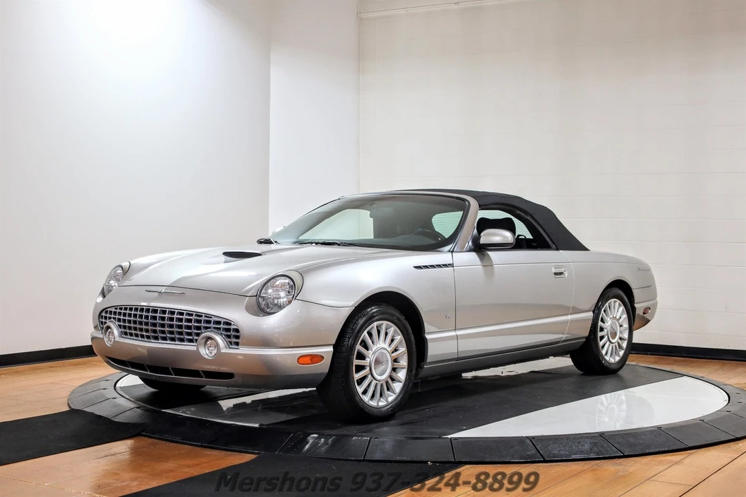 2004 Ford Thunderbird 11th Gen - Image 15 of 21