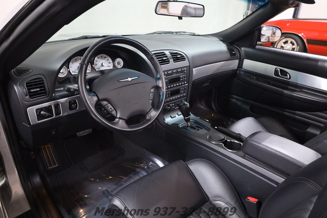 2004 Ford Thunderbird 11th Gen - Image 19 of 21