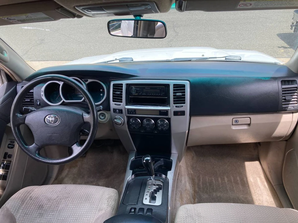 2004 Toyota 4Runner 4th Gen - Image 9 of 9