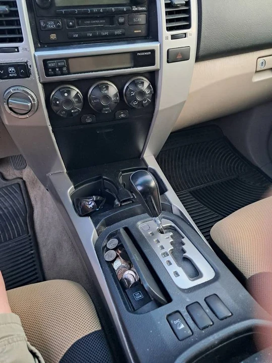 2004 Toyota 4Runner 4th Gen - Image 6 of 8