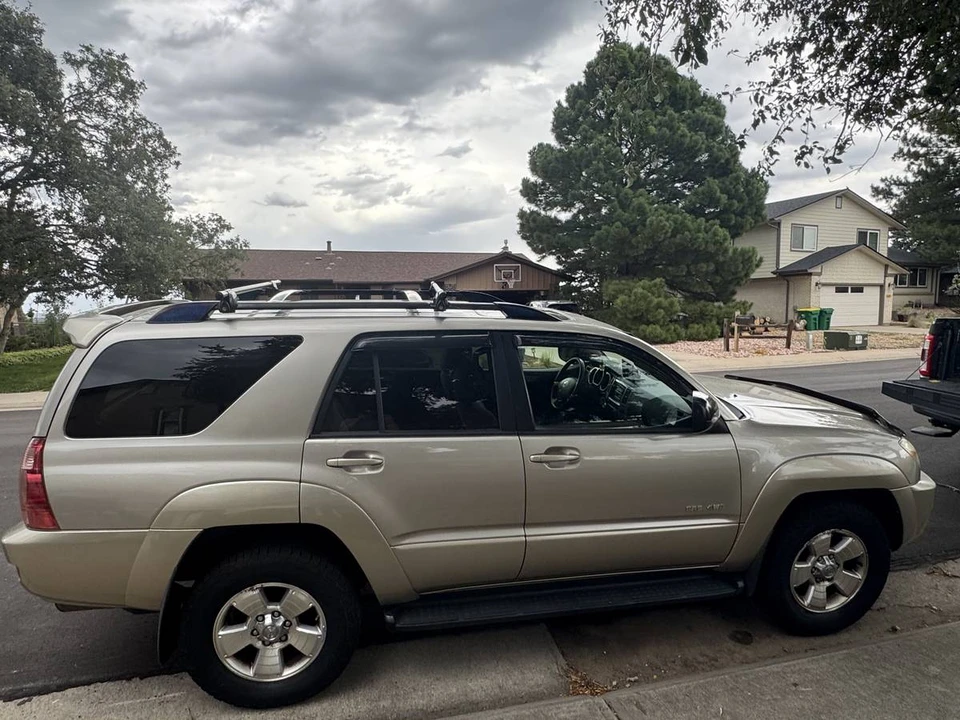 2004 Toyota 4Runner 4th Gen - Image 5 of 12