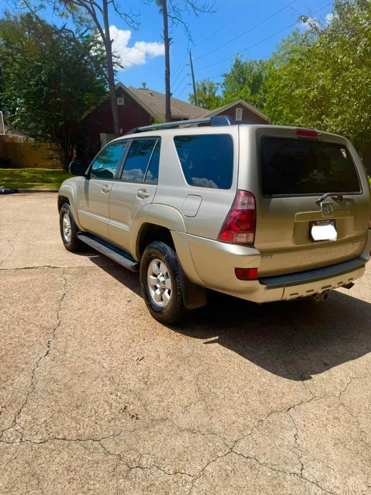 2004 Toyota 4Runner 4th Gen - Image 5 of 10