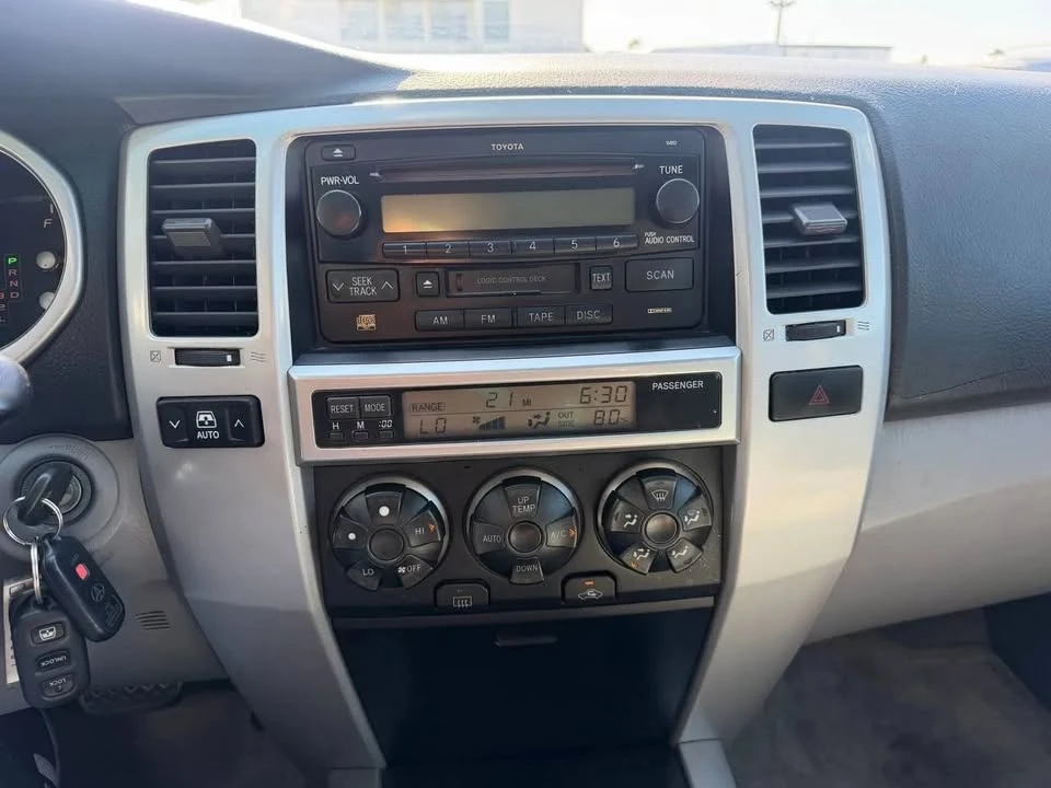2004 Toyota 4Runner 4th Gen - Image 18 of 20