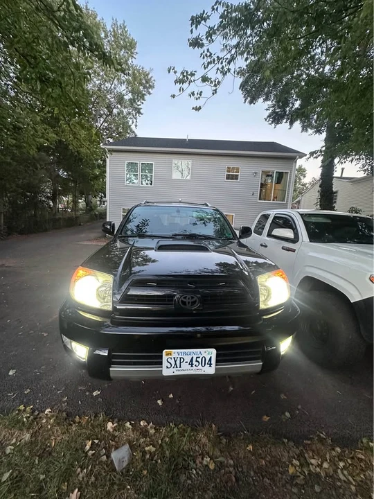 2004 Toyota 4Runner 4th Gen - Image 2 of 13