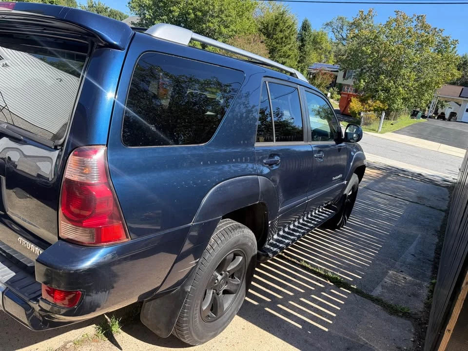 2004 Toyota 4Runner 4th Gen - Image 3 of 13