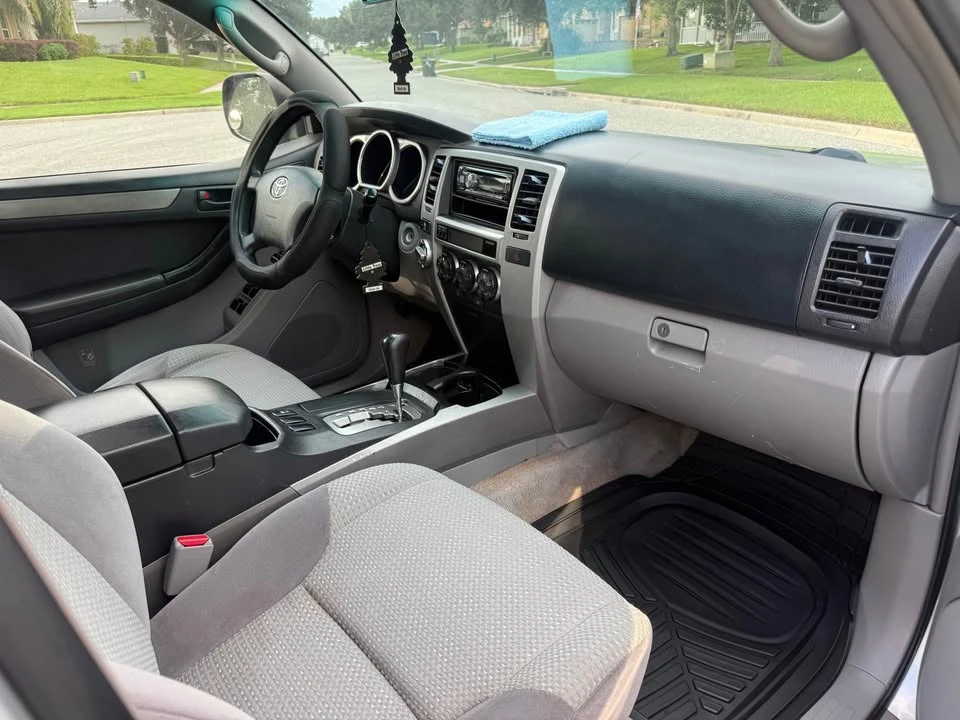 2004 Toyota 4Runner 4th Gen - Image 8 of 12