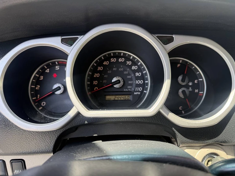2004 Toyota 4Runner 4th Gen - Image 10 of 11