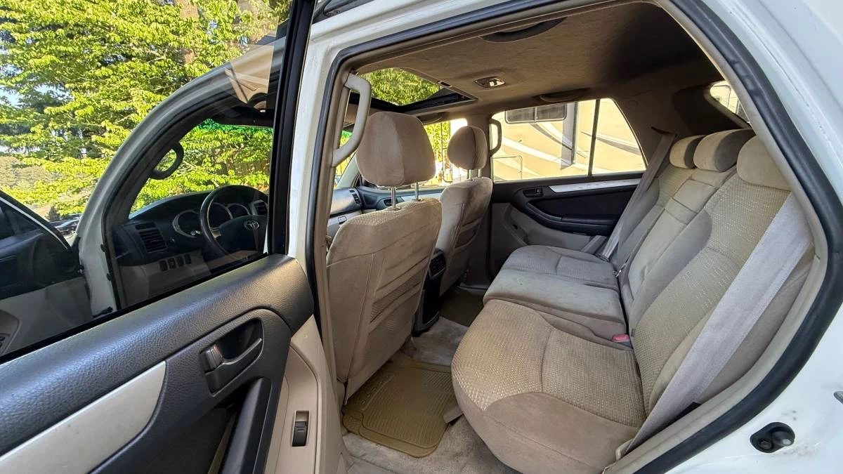 2004 Toyota 4Runner 4th Gen - Image 9 of 11