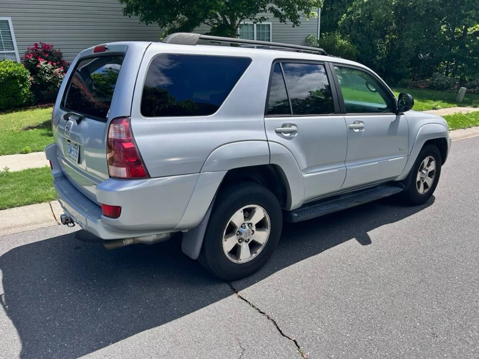 2004 Toyota 4Runner 4th Gen - Image 6 of 16
