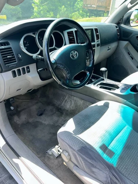 2004 Toyota 4Runner 4th Gen - Image 16 of 16