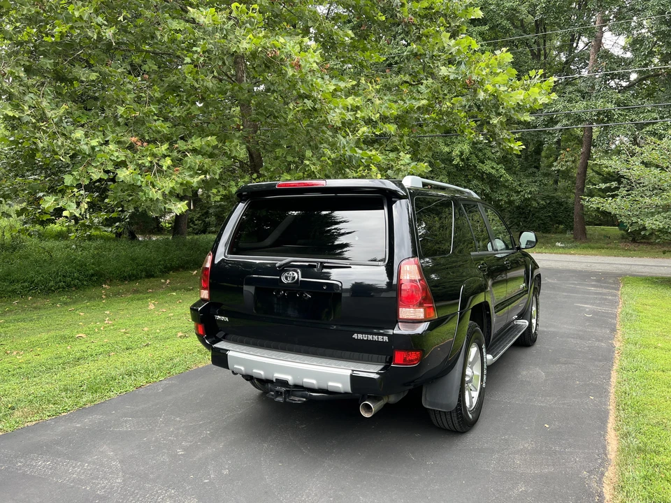 2004 Toyota 4Runner 4th Gen - Image 13 of 31