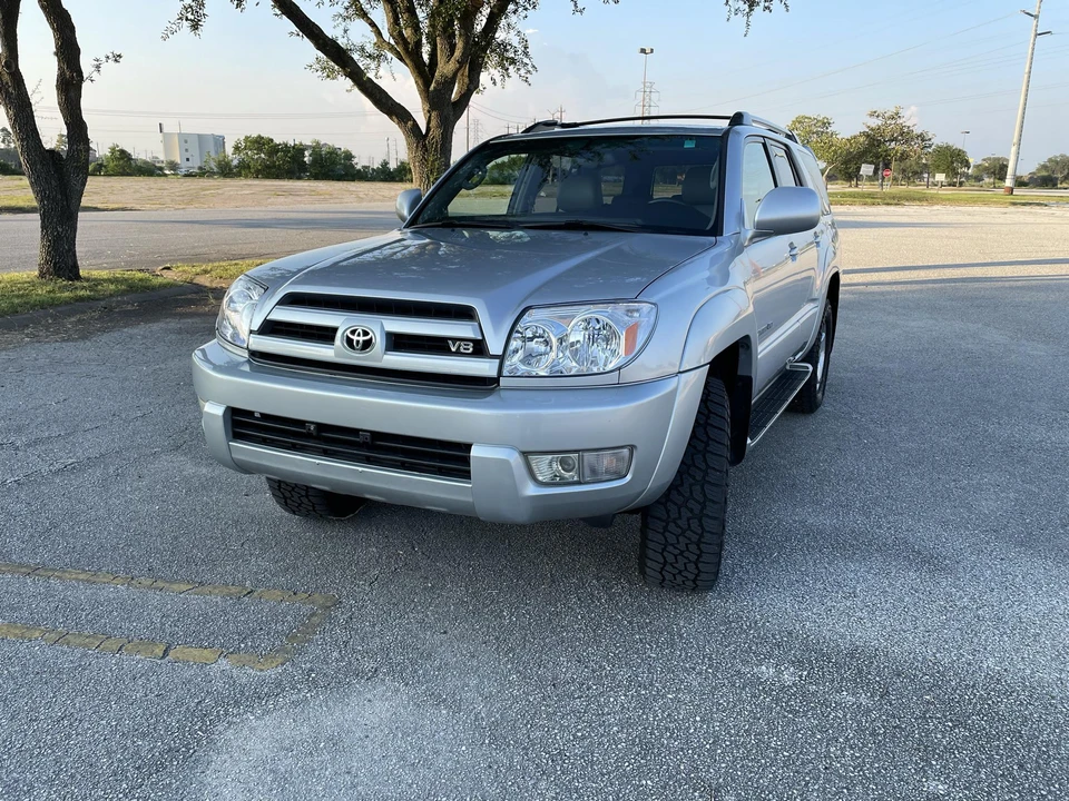 2004 Toyota 4Runner 4th Gen - Image 11 of 31