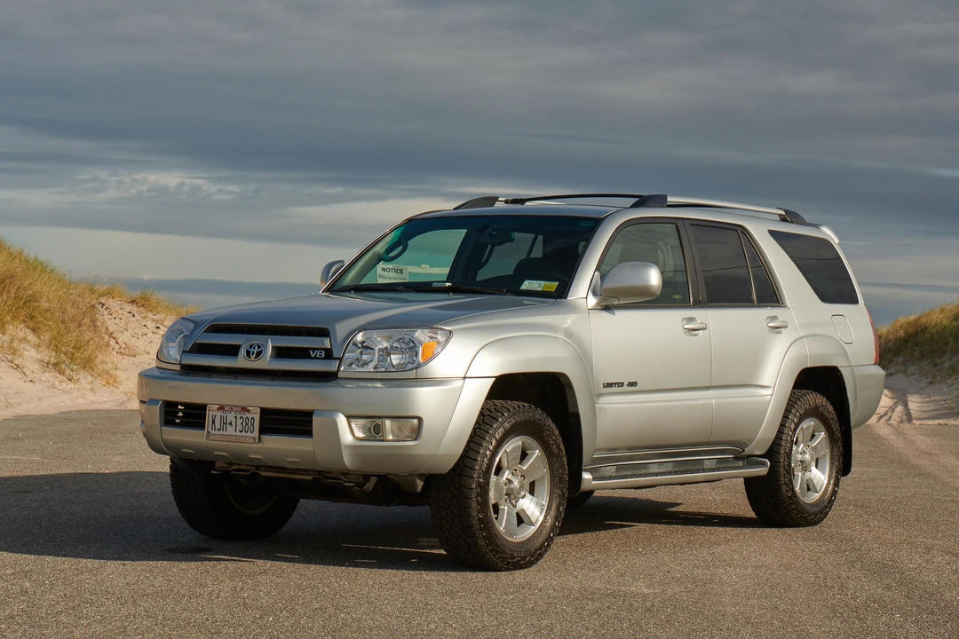 2004 Toyota 4Runner 4th Gen - Image 14 of 30