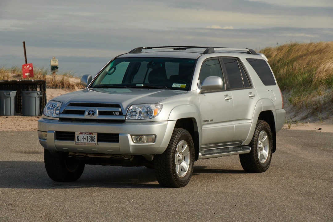 2004 Toyota 4Runner 4th Gen - Image 10 of 30