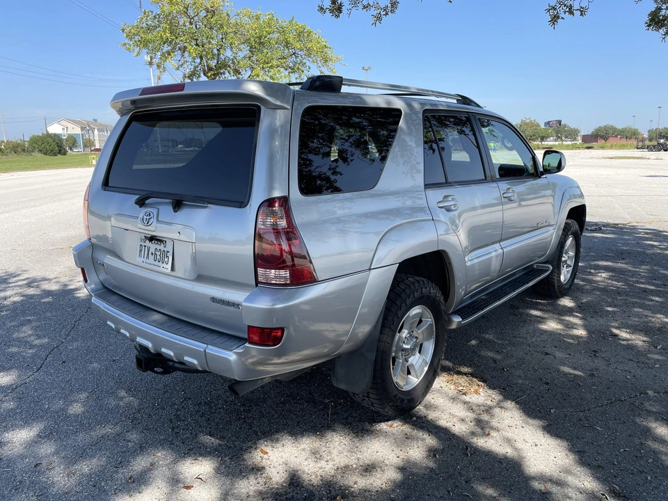 2004 Toyota 4Runner 4th Gen - Image 16 of 31